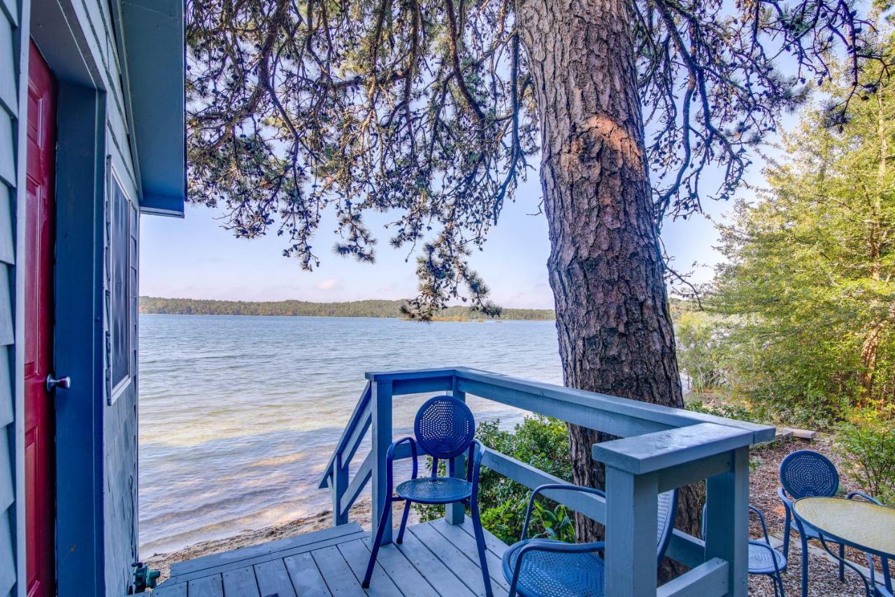Quiet Plymouth Cottage On Great South Pond! Εξωτερικό φωτογραφία